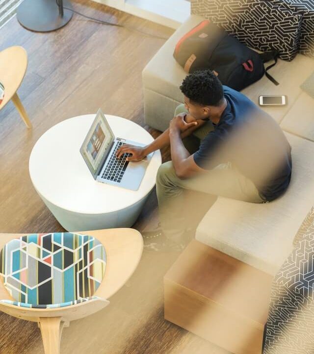 Pricing-Monitors – Touch, Openframe, Industrial